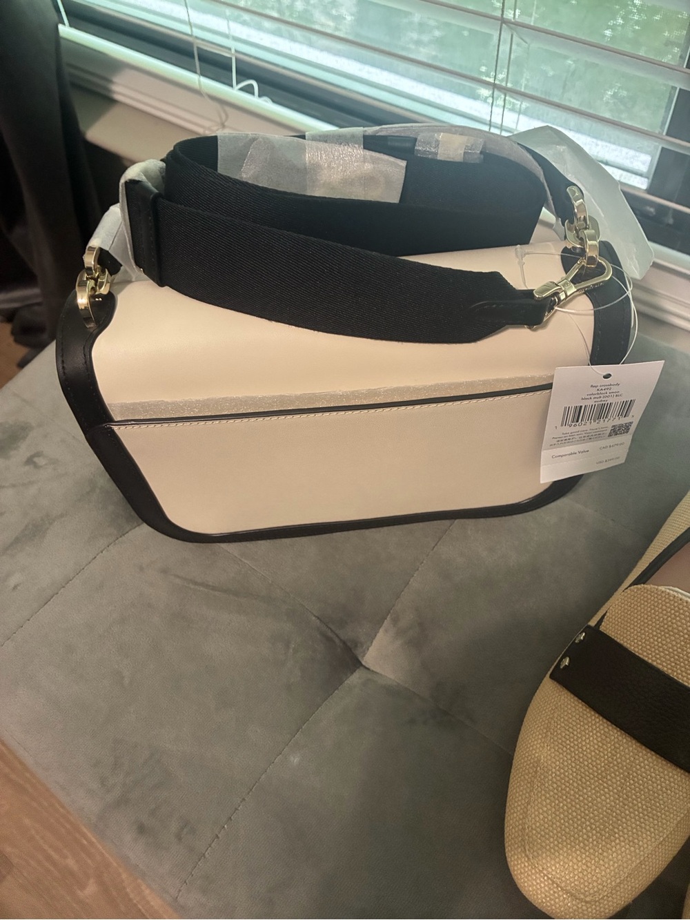 kate spade White and Black Crossbody with Gold Star Medallion - Picture 4 of 4